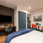 The Old Lyric Hall - A St David Lejlighedshotel 4*